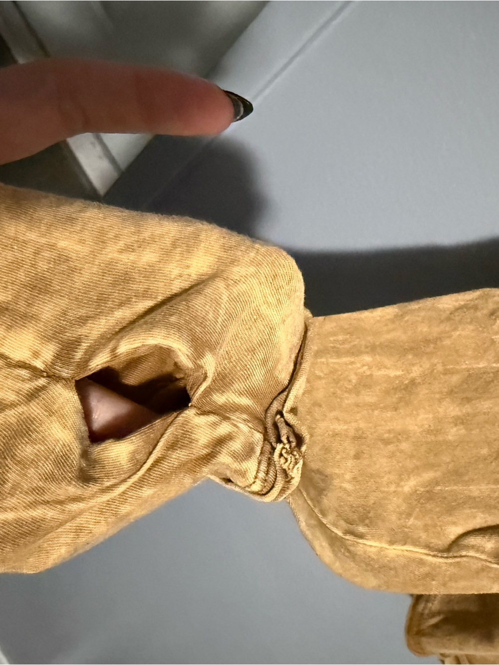 Last ONE ‼️ Zenana Relaxed Crewneck Mineral Washed Long-Sleeve Top - Deep Camel - Picture 3 of 4